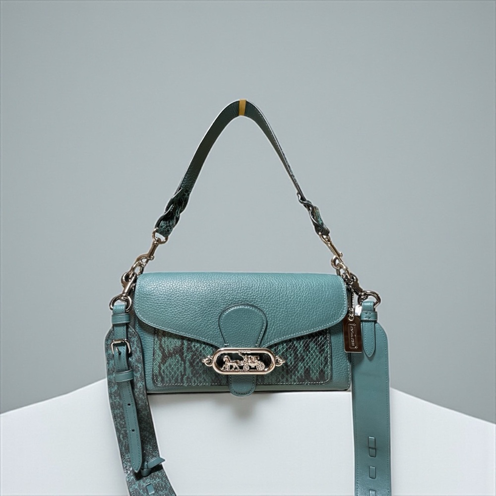 Coach Jade Shoulder Bag EUC With Guitar Strap AND Crossbody Strap 🤩🤩